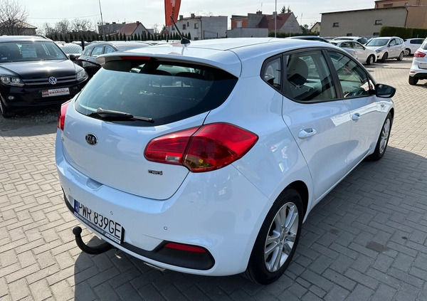 Kia Ceed cena 23900 przebieg: 216000, rok produkcji 2012 z Sianów małe 562